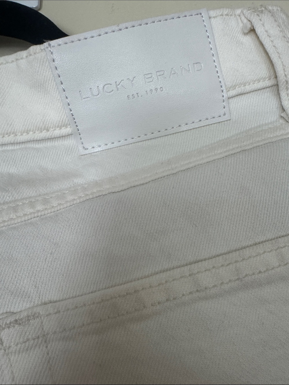 Lucky Brand Off-White Straight Leg Jeans - Picture 6 of 10